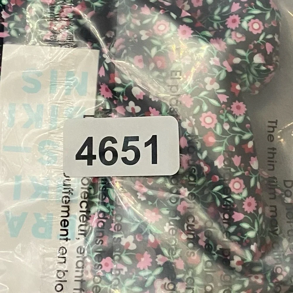 New! Frankie’s Bikinis Kealy triangle bikini top summer nights floral 4651